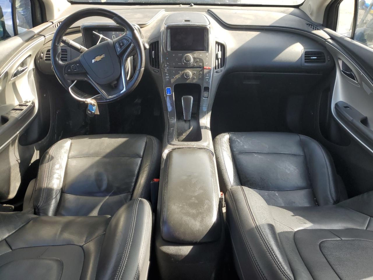 2014 Chevrolet Volt - Image 8