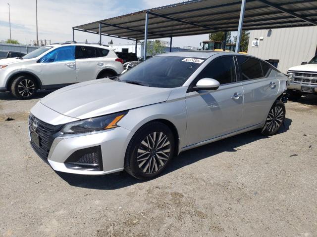  NISSAN ALTIMA 2024 Серебристый
