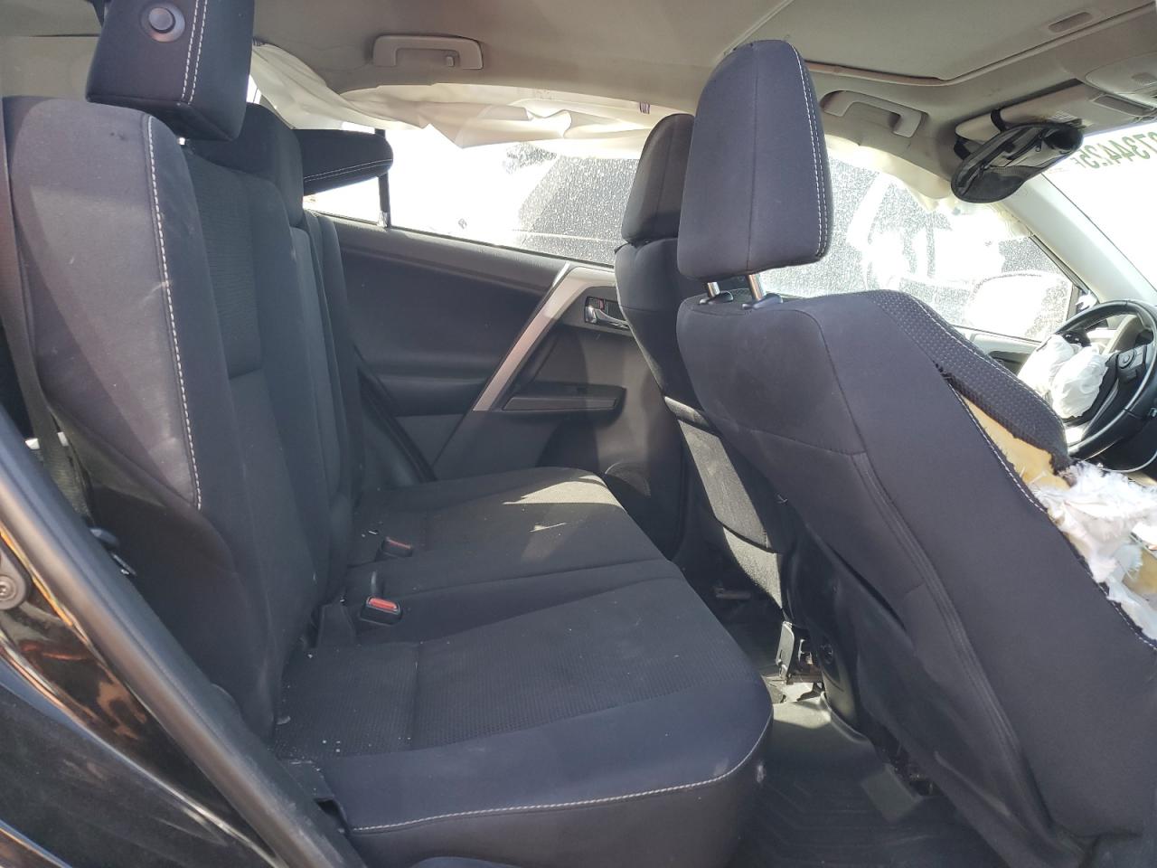 2T3RFREV1JW822978 TOYOTA RAV4 2018