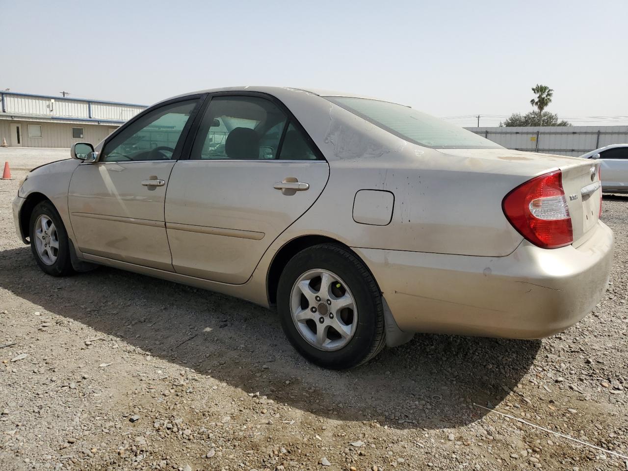 2004 Toyota Camry - Image 2