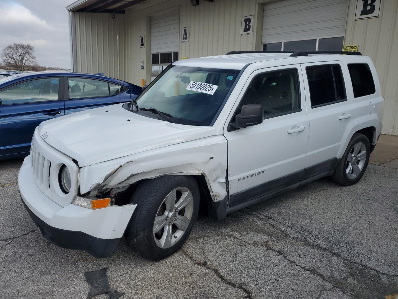 2011 Jeep Patriot Sport იყიდება Dyer-ში, IN - Front End