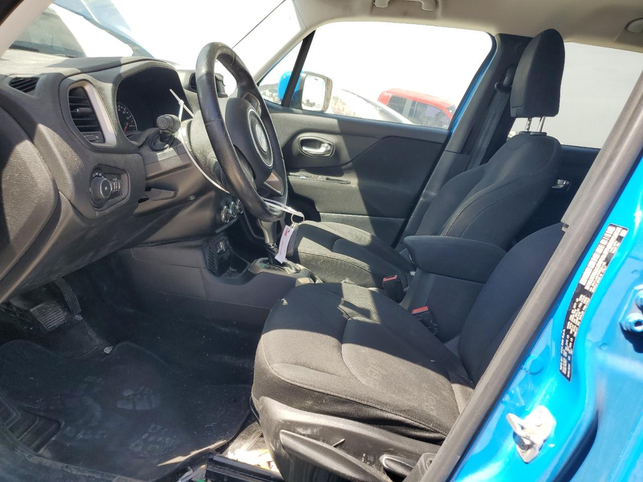 2015 Jeep Renegade - Image 7