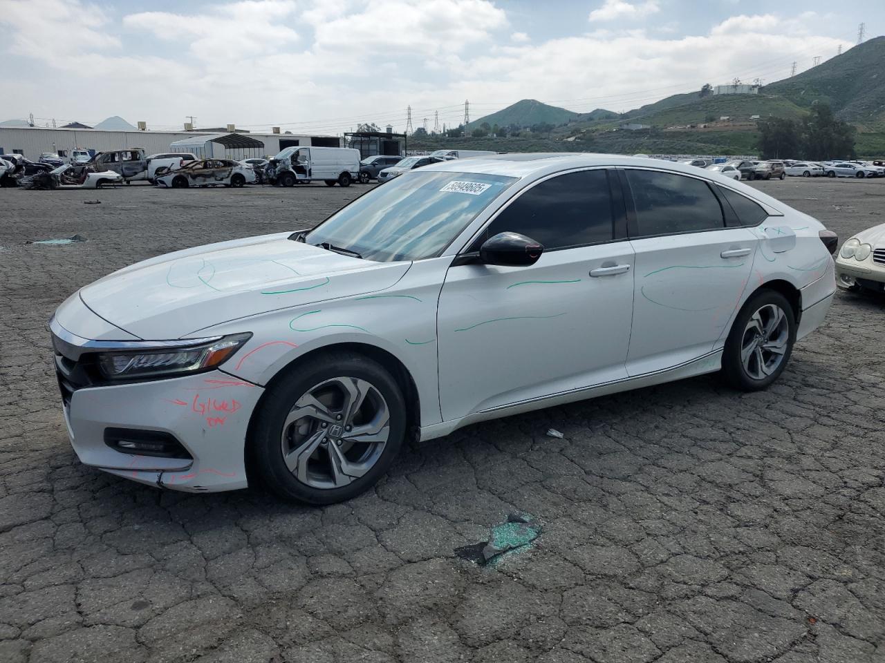1HGCV1F46JA112300 HONDA ACCORD 2018