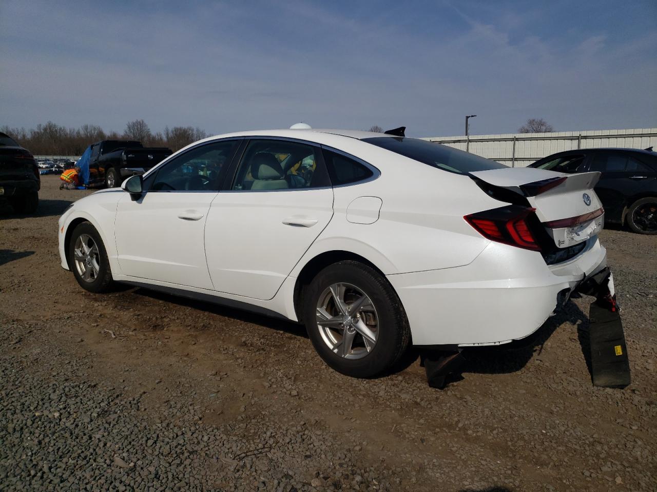 2022 Hyundai Sonata - Image 2