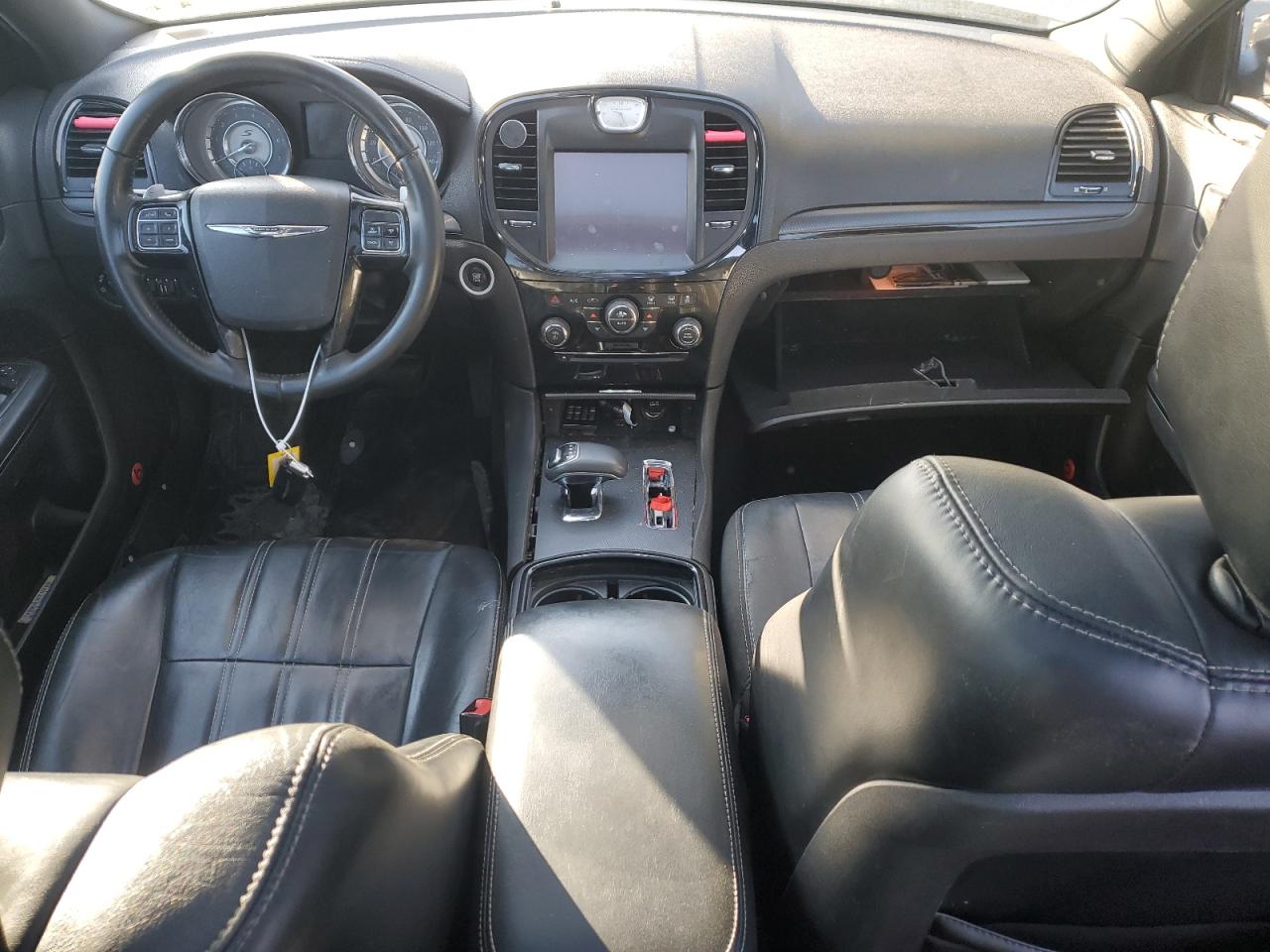 2014 Chrysler 300 - Image 8