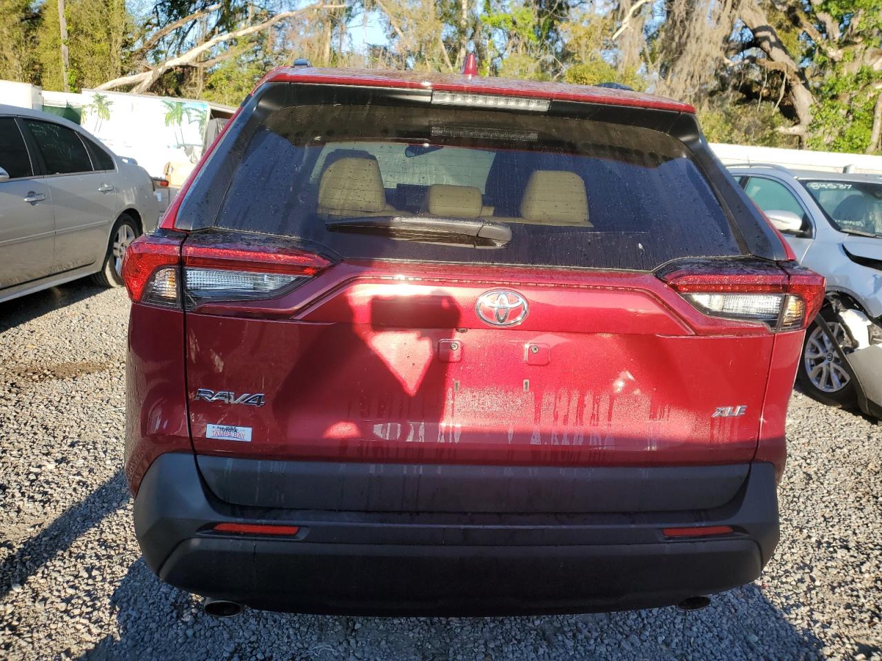 2T3W1RFVXMW150584 TOYOTA RAV4 2021