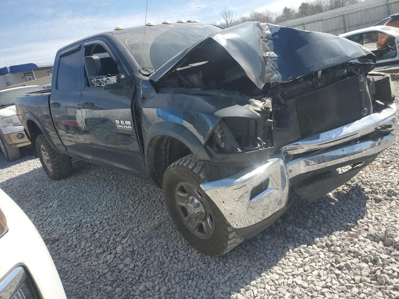 2018 RAM 2500 - Image 4