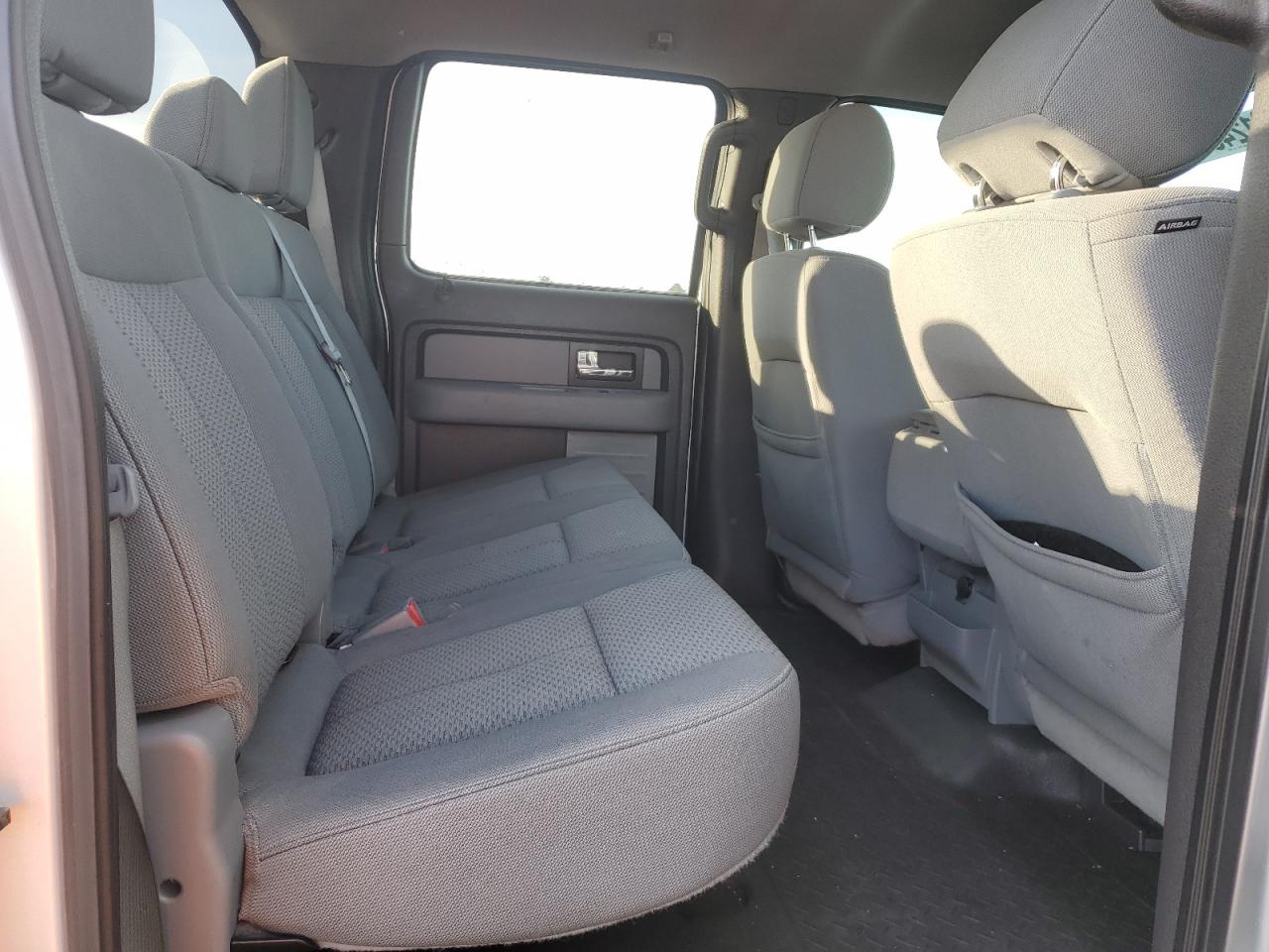 2014 Ford F-150 - Image 10