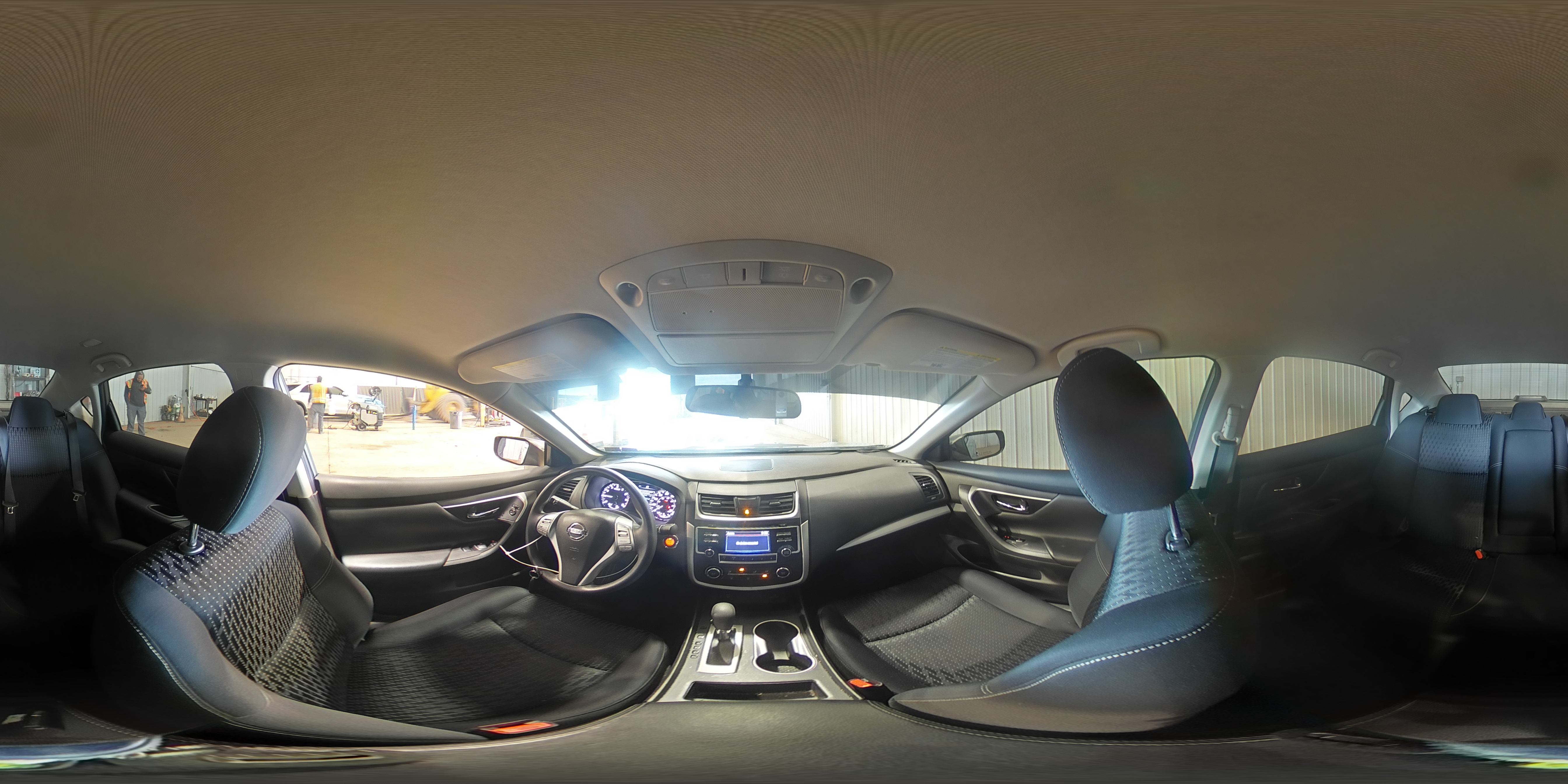 2016 Nissan Altima - Image 14