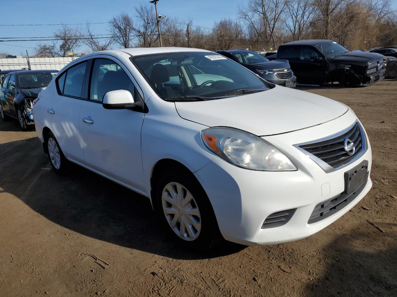 2014 Nissan Versa - Image 4