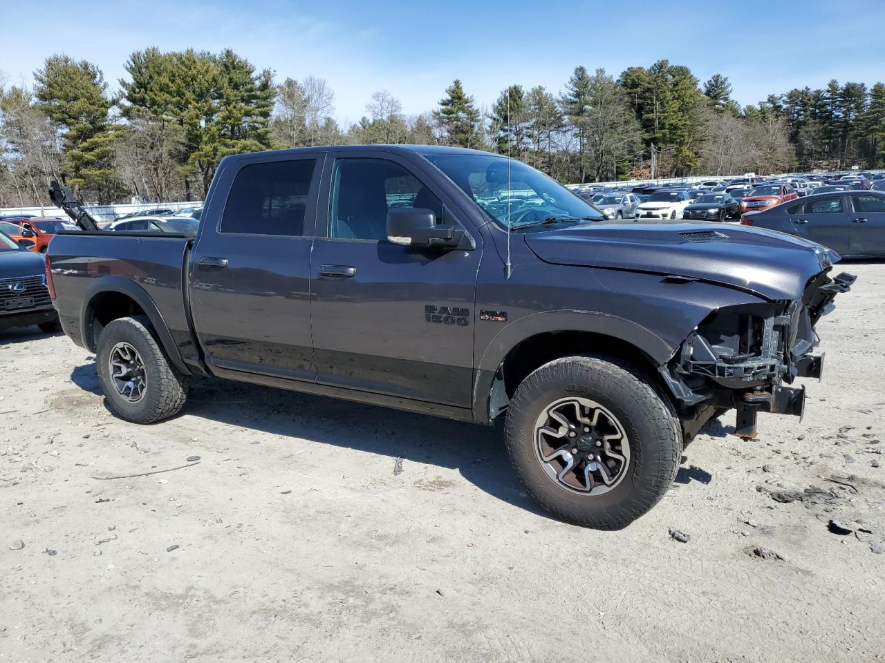 2018 RAM 1500 - Image 4
