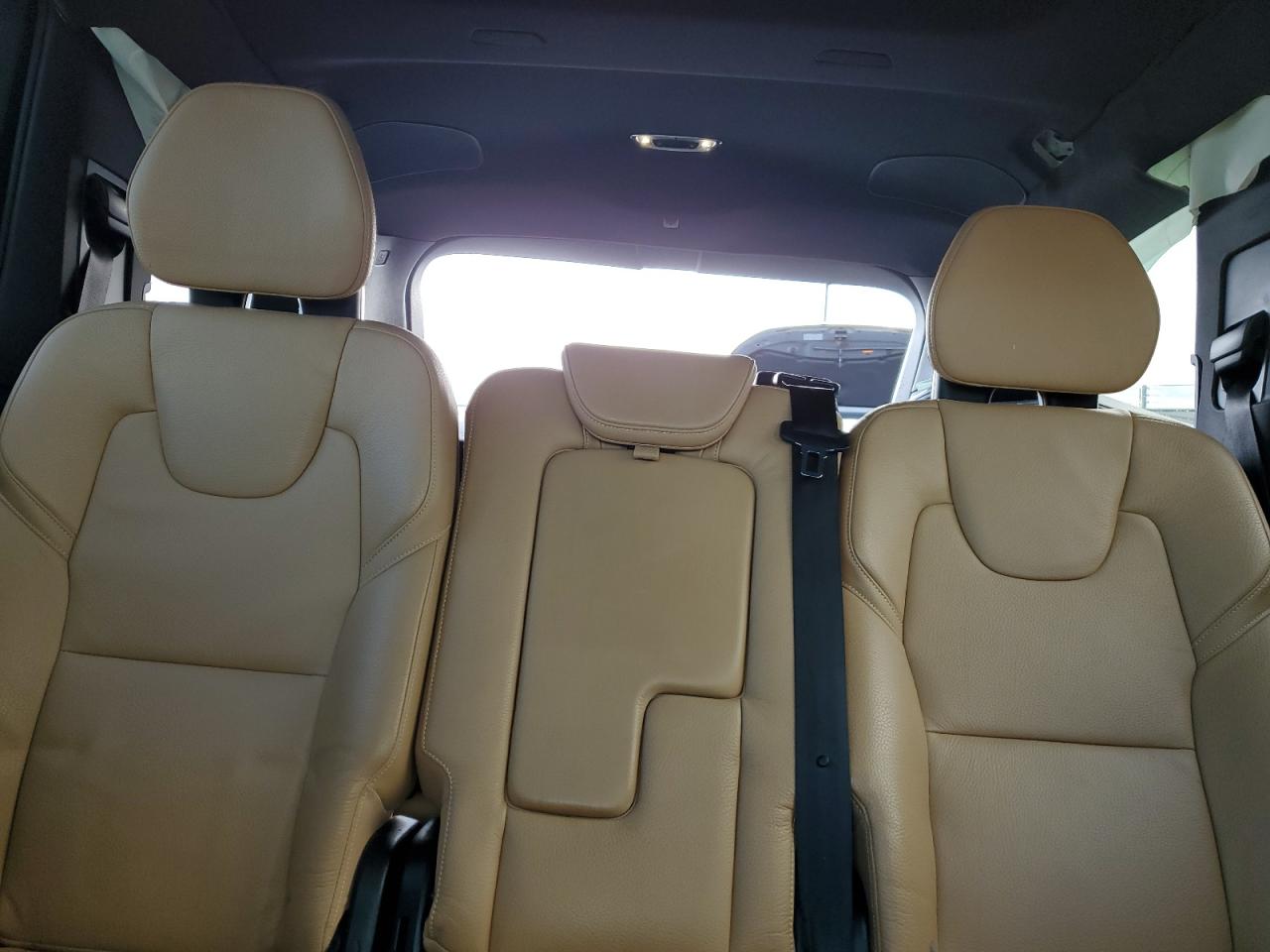 2018 Volvo XC90 - Image 10
