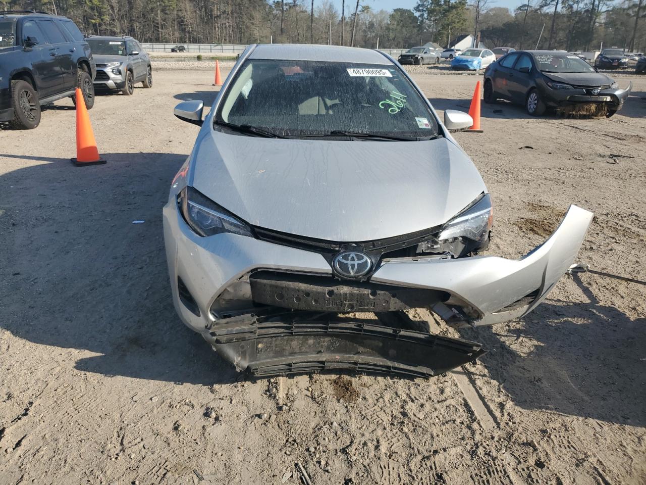 2017 Toyota Corolla - Image 5