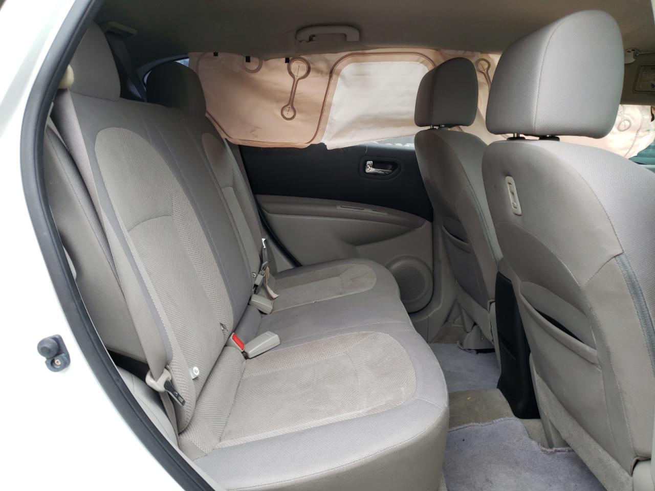 2012 Nissan Rogue - Image 11