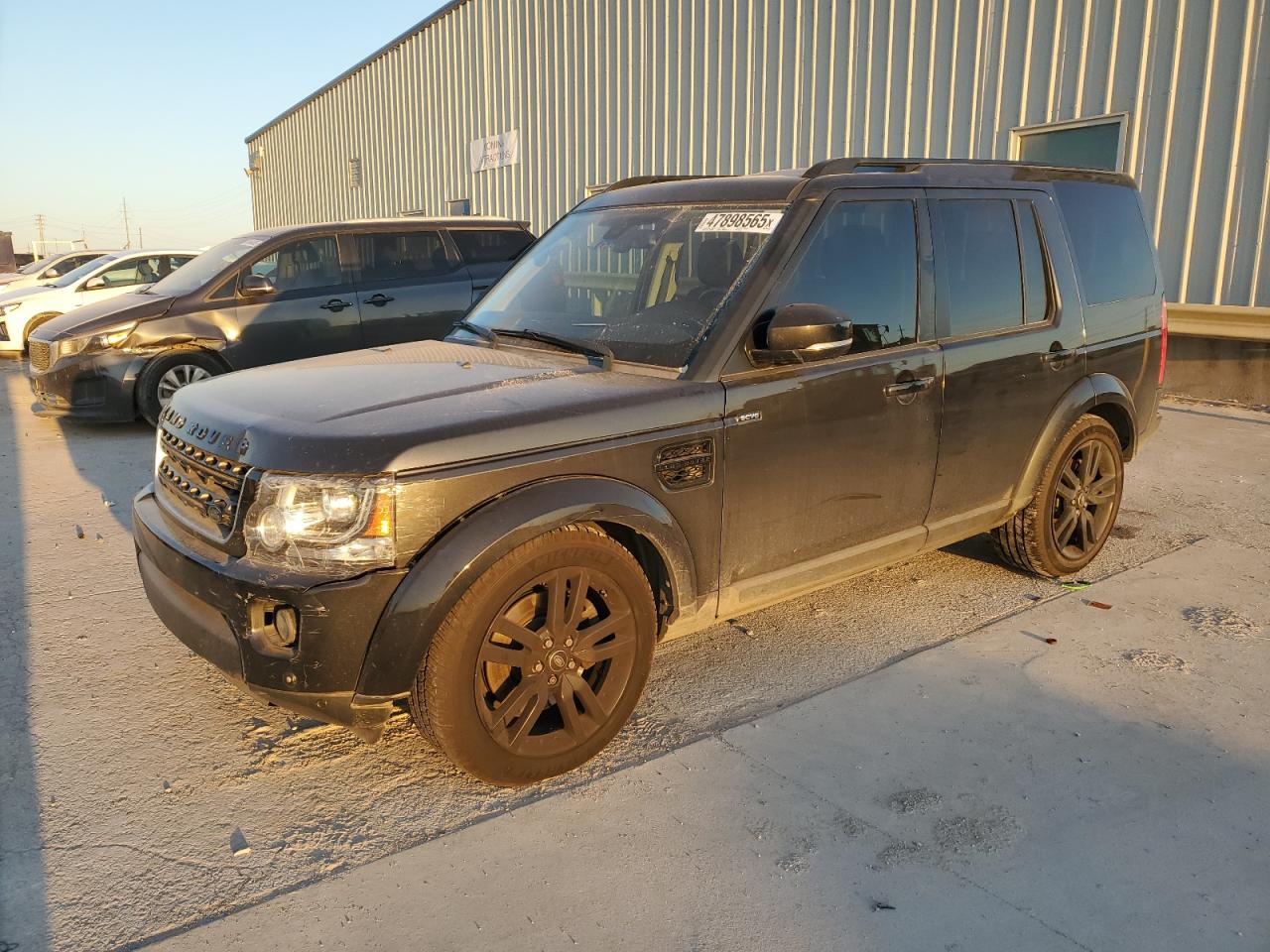 2014 Land Rover LR4 - Image 1