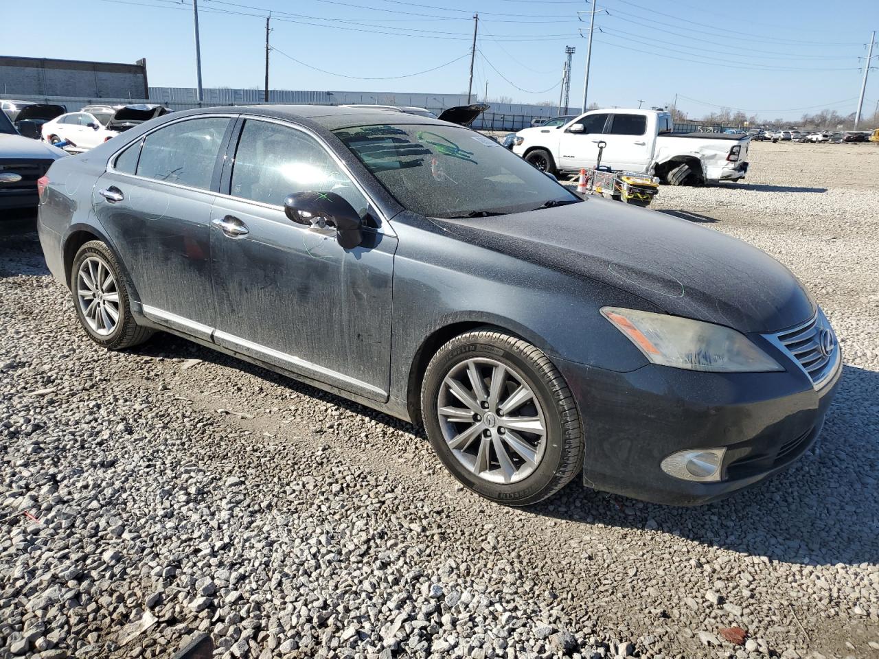 2011 Lexus ES - Image 4