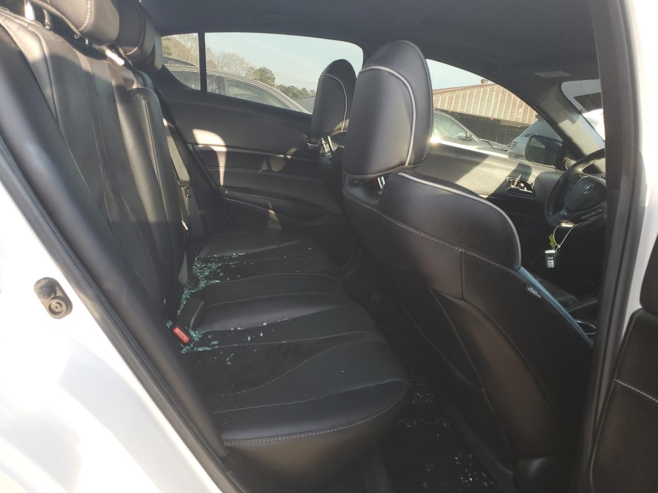 2022 Acura ILX - Image 11