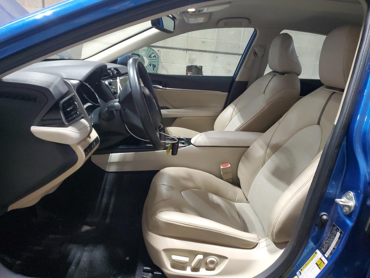 2020 Toyota Camry - Image 7