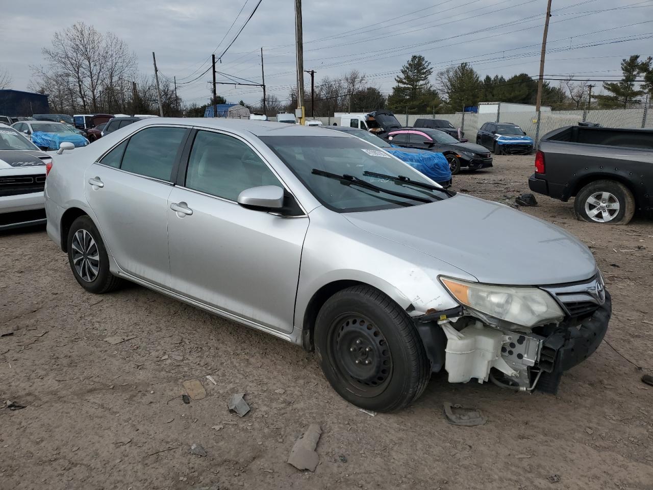 2014 Toyota Camry - Image 4