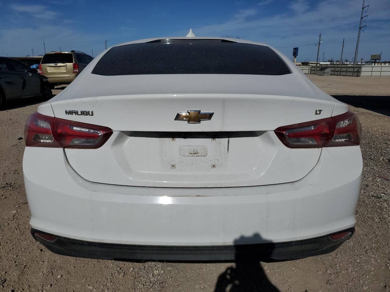 2019 Chevrolet Malibu - Image 6