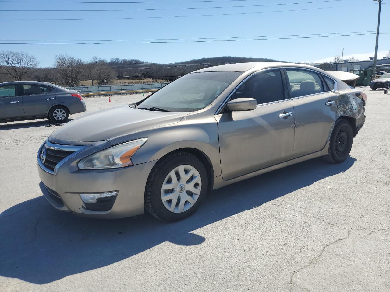 2015 Nissan Altima - Image 1