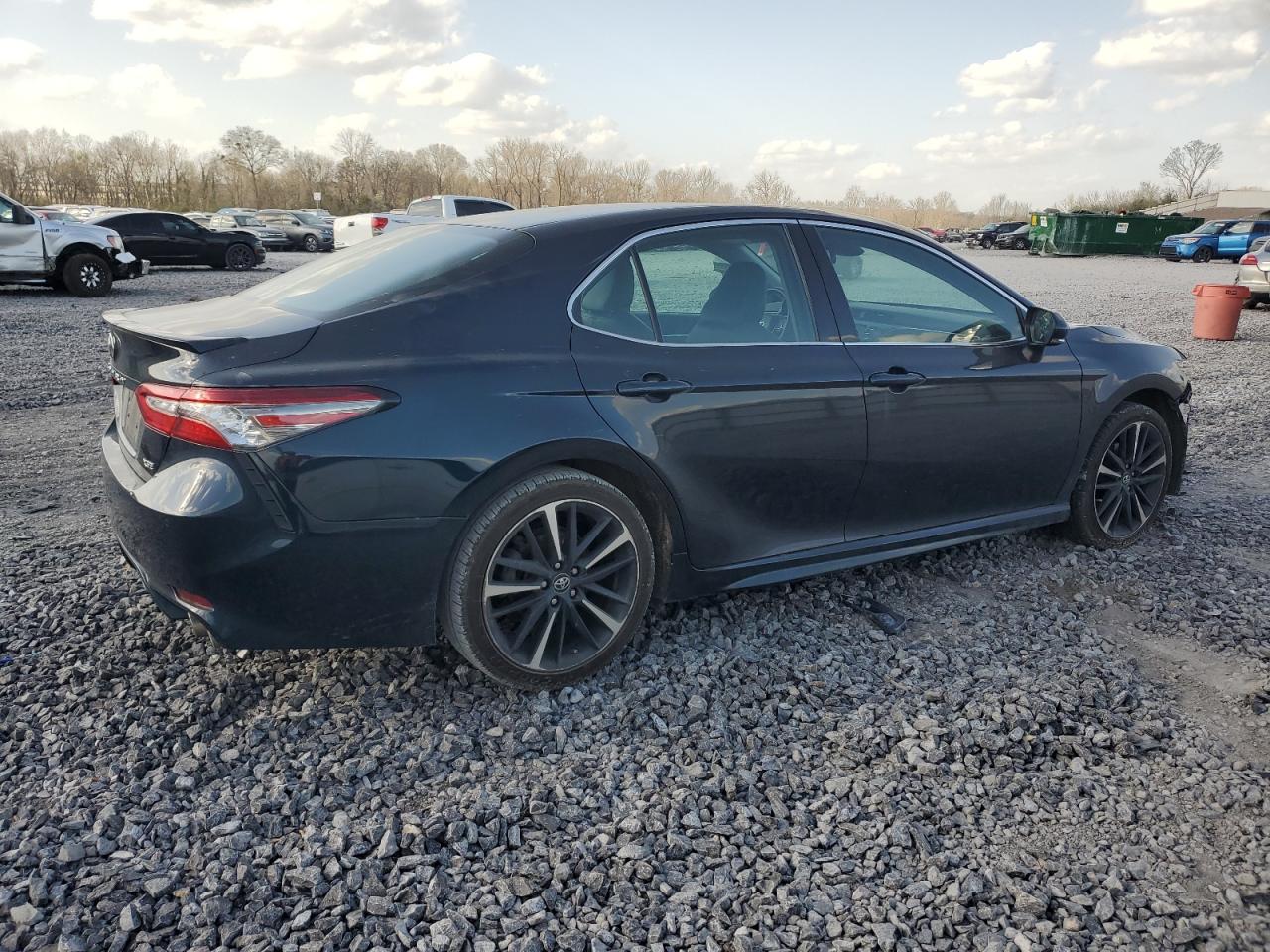 2018 Toyota Camry - Image 3