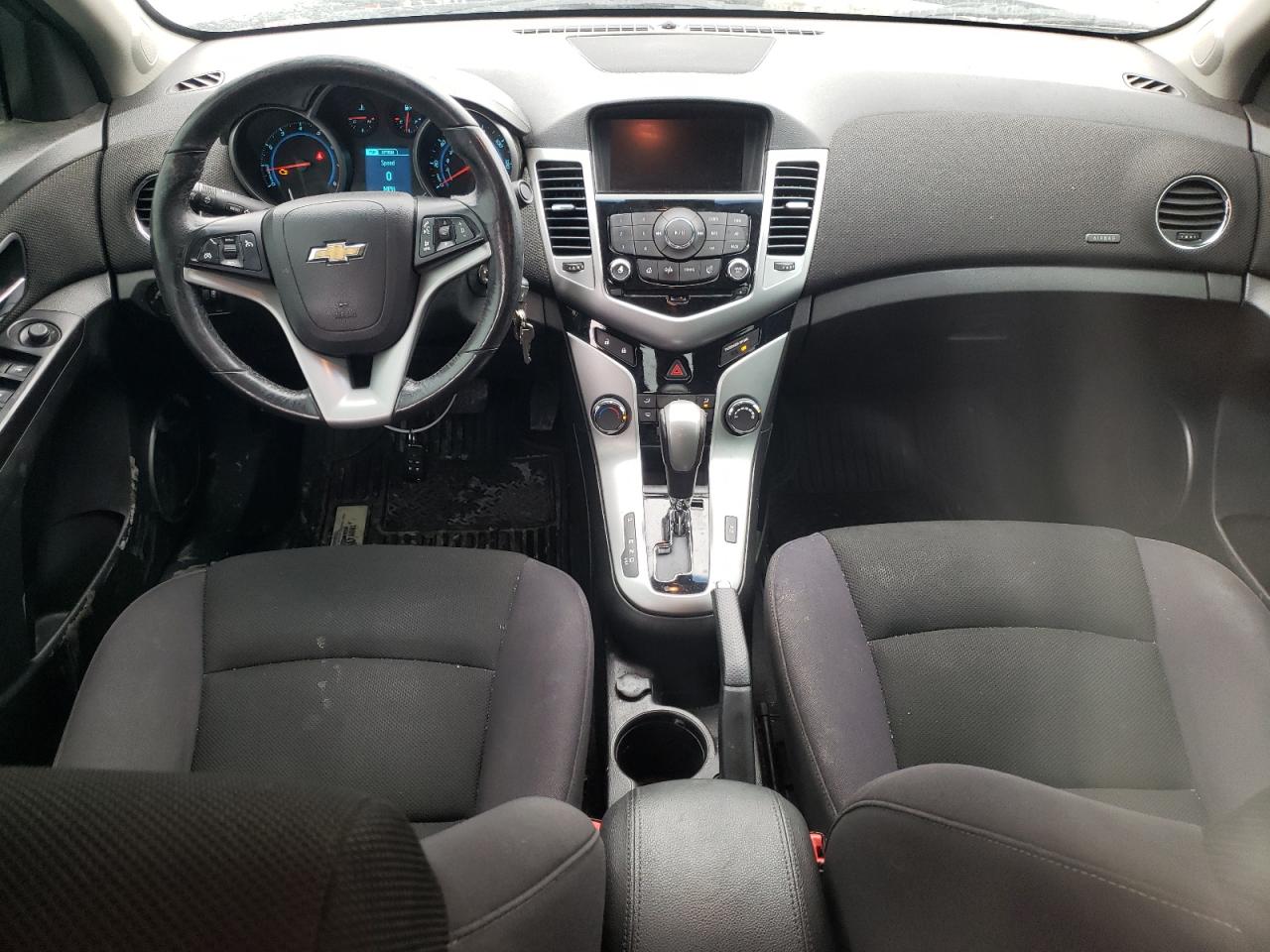 2014 Chevrolet Cruze - Image 8