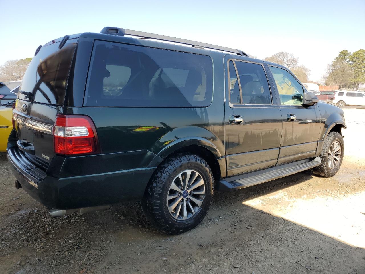2015 Ford Expedition - Image 3
