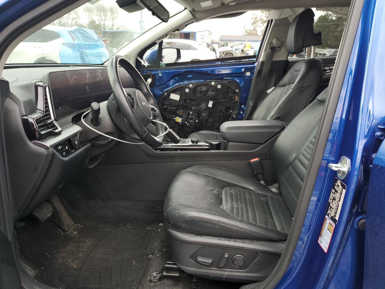 2023 Kia Sportage - Image 7
