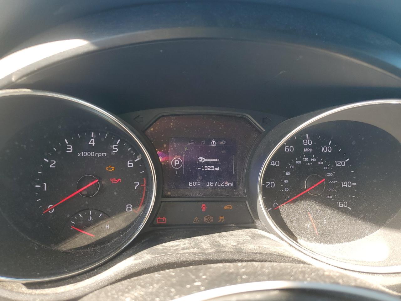 2017 Kia Sedona - Image 9