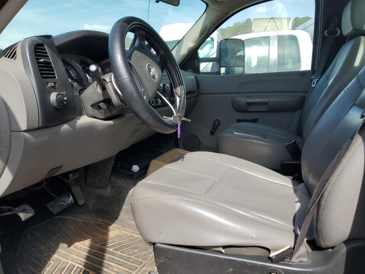 2007 Chevrolet Silverado C2500 Heavy Duty VIN: 1GBHC24K67E579403 Lot: 49303015