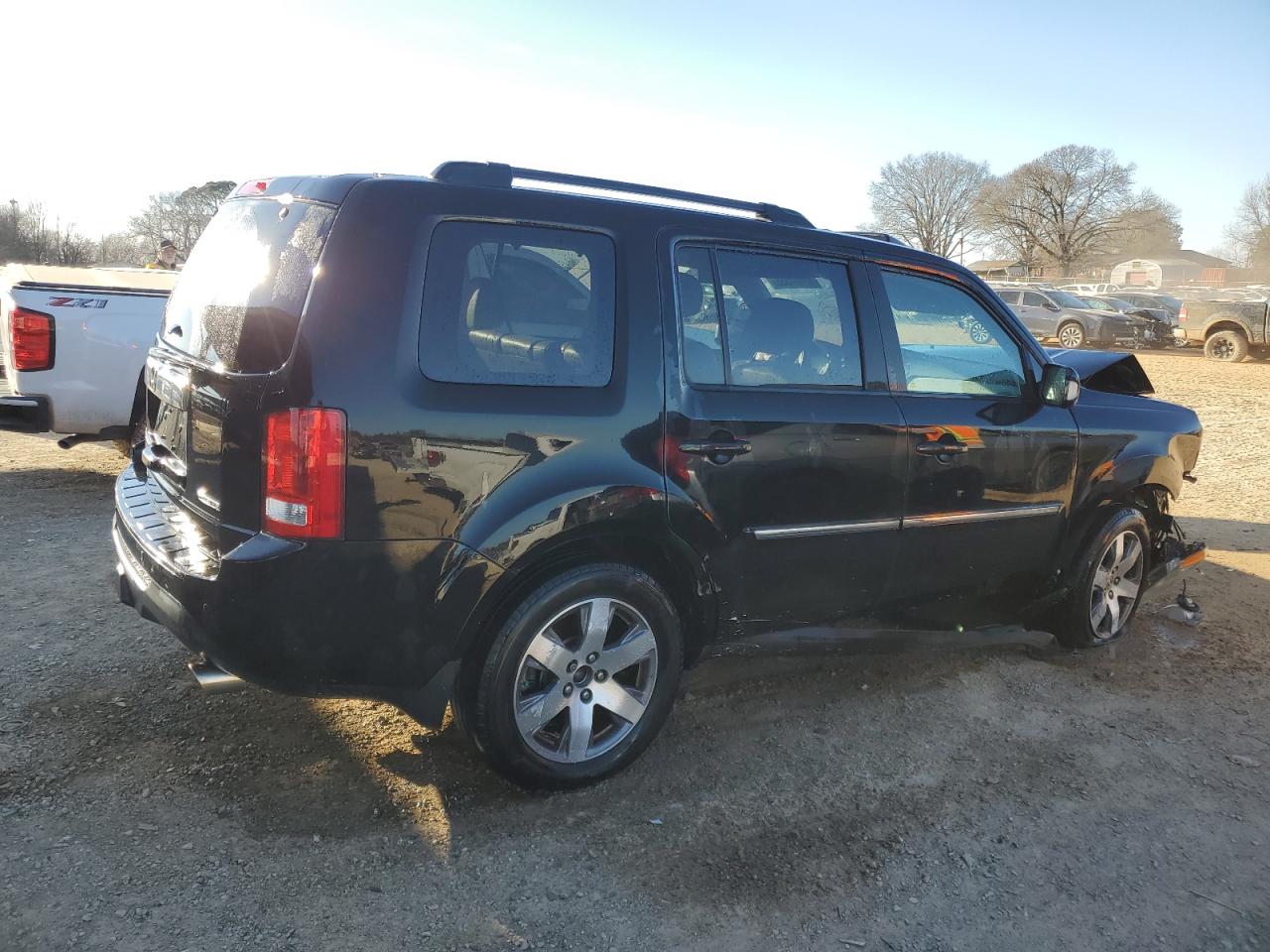 2014 Honda Pilot - Image 3
