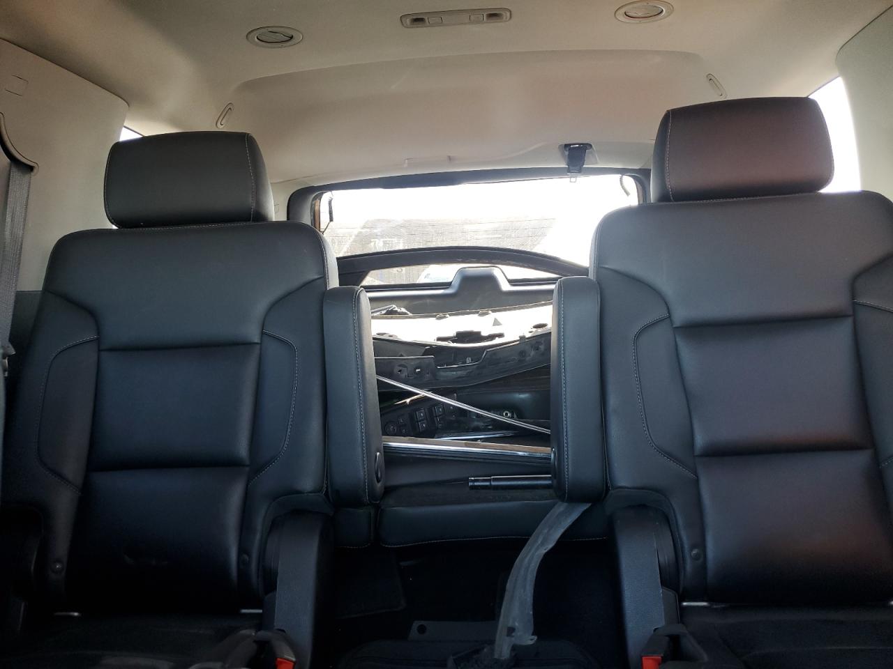 1GNSKBKC1JR266735 CHEVROLET TAHOE 2018