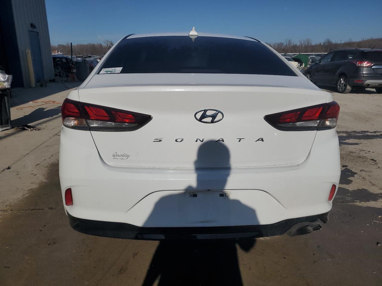 2018 Hyundai Sonata - Image 6
