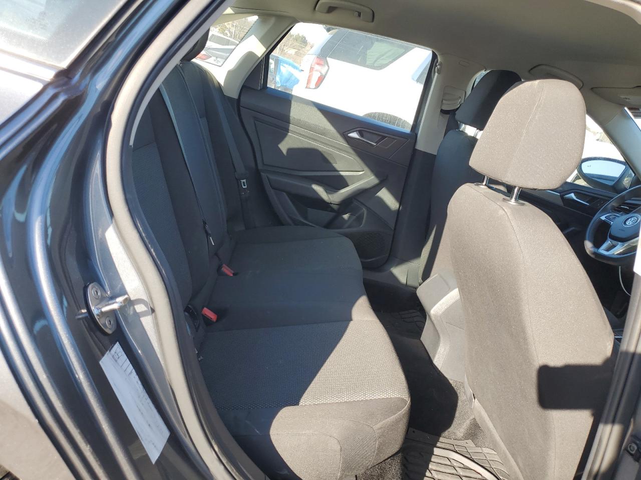 2019 Volkswagen Jetta - Image 10