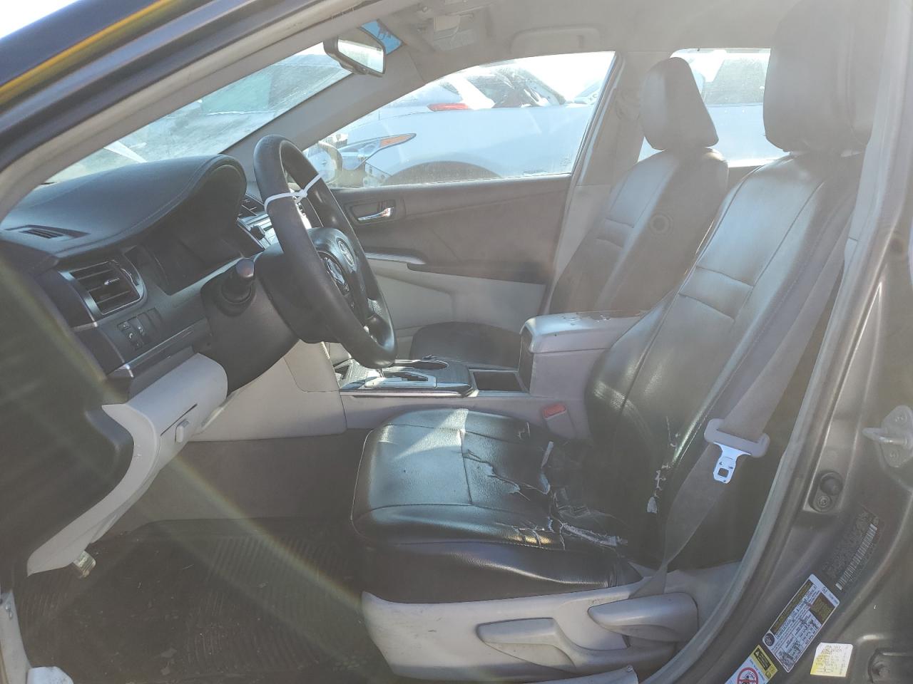 2012 Toyota Camry - Image 7