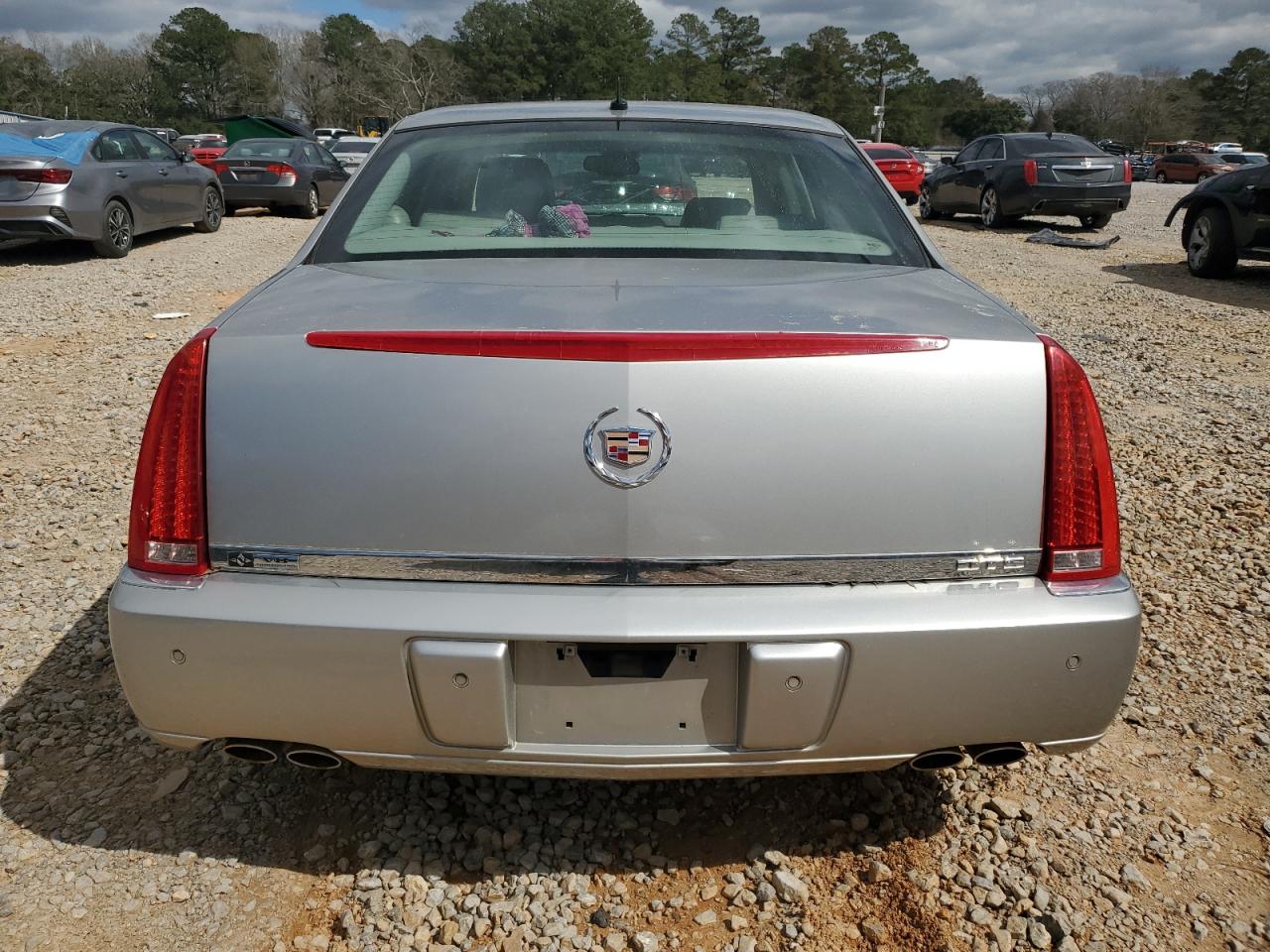 2006 Cadillac DTS - Image 6