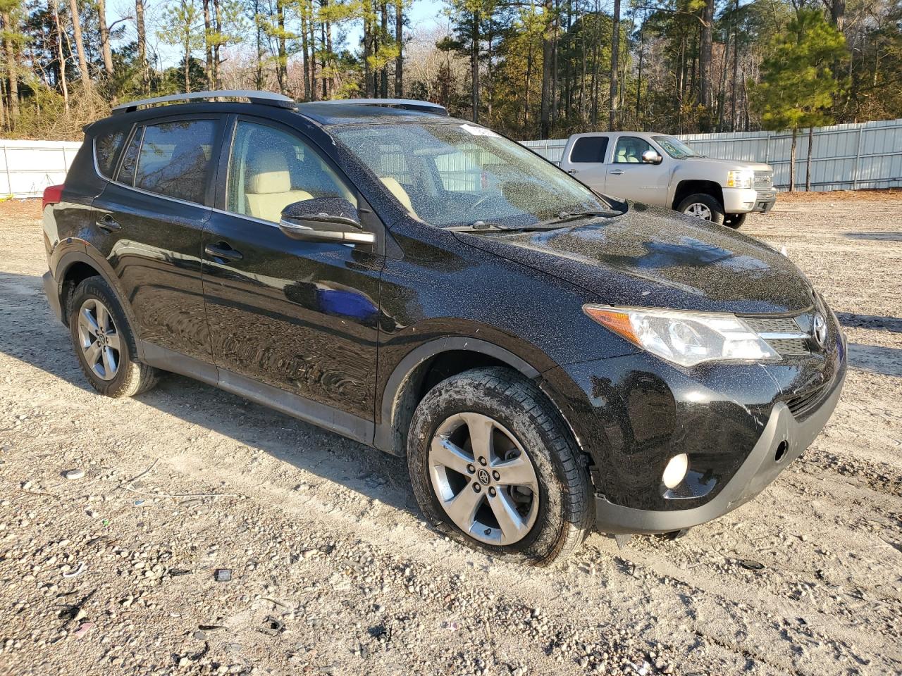 2015 Toyota RAV 4 - Image 4