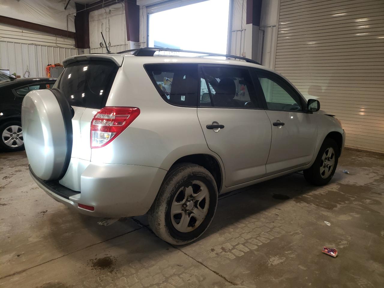 2012 Toyota RAV 4 - Image 3