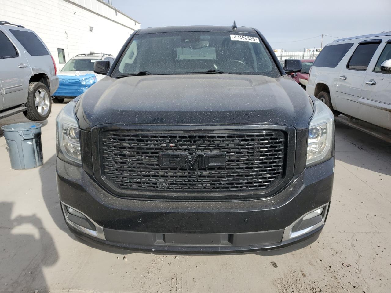 2017 GMC Yukon - Image 5