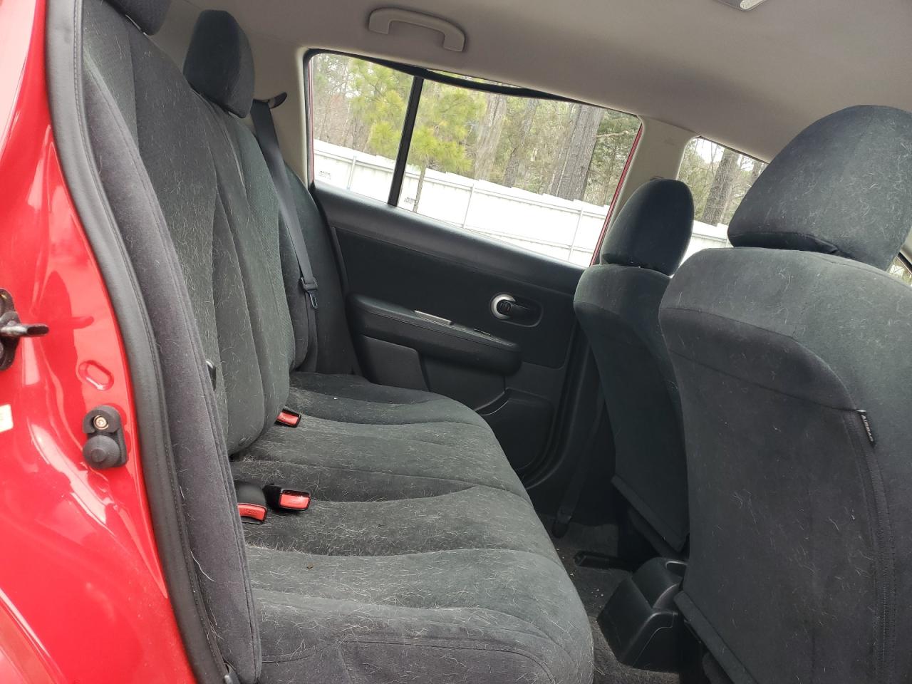 2012 Nissan Versa - Image 10