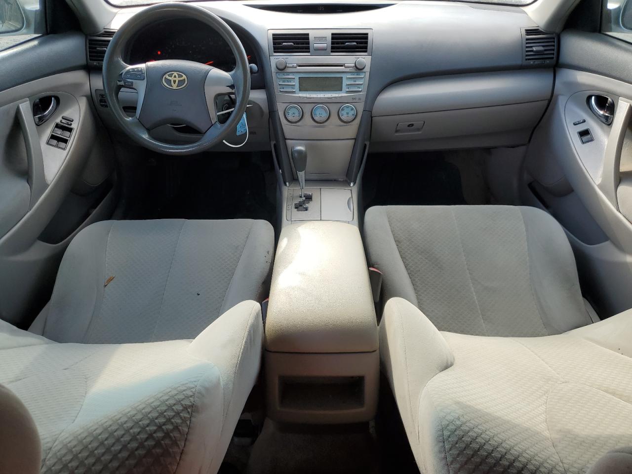 2009 Toyota Camry - Image 8