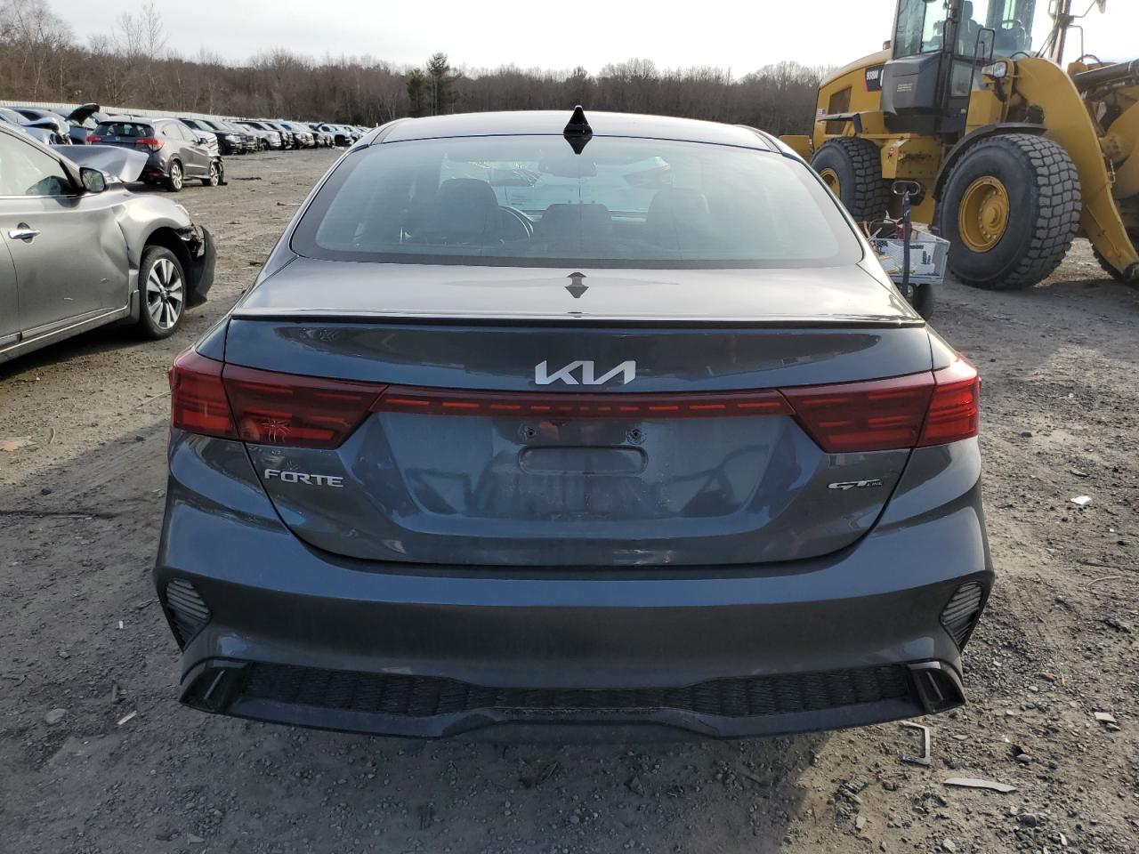 2023 Kia Forte - Image 6