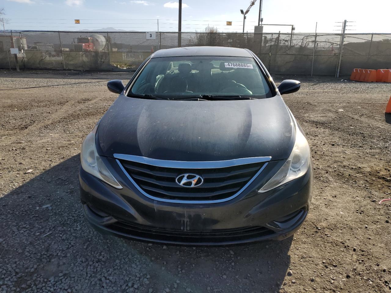 2012 Hyundai Sonata - Image 5