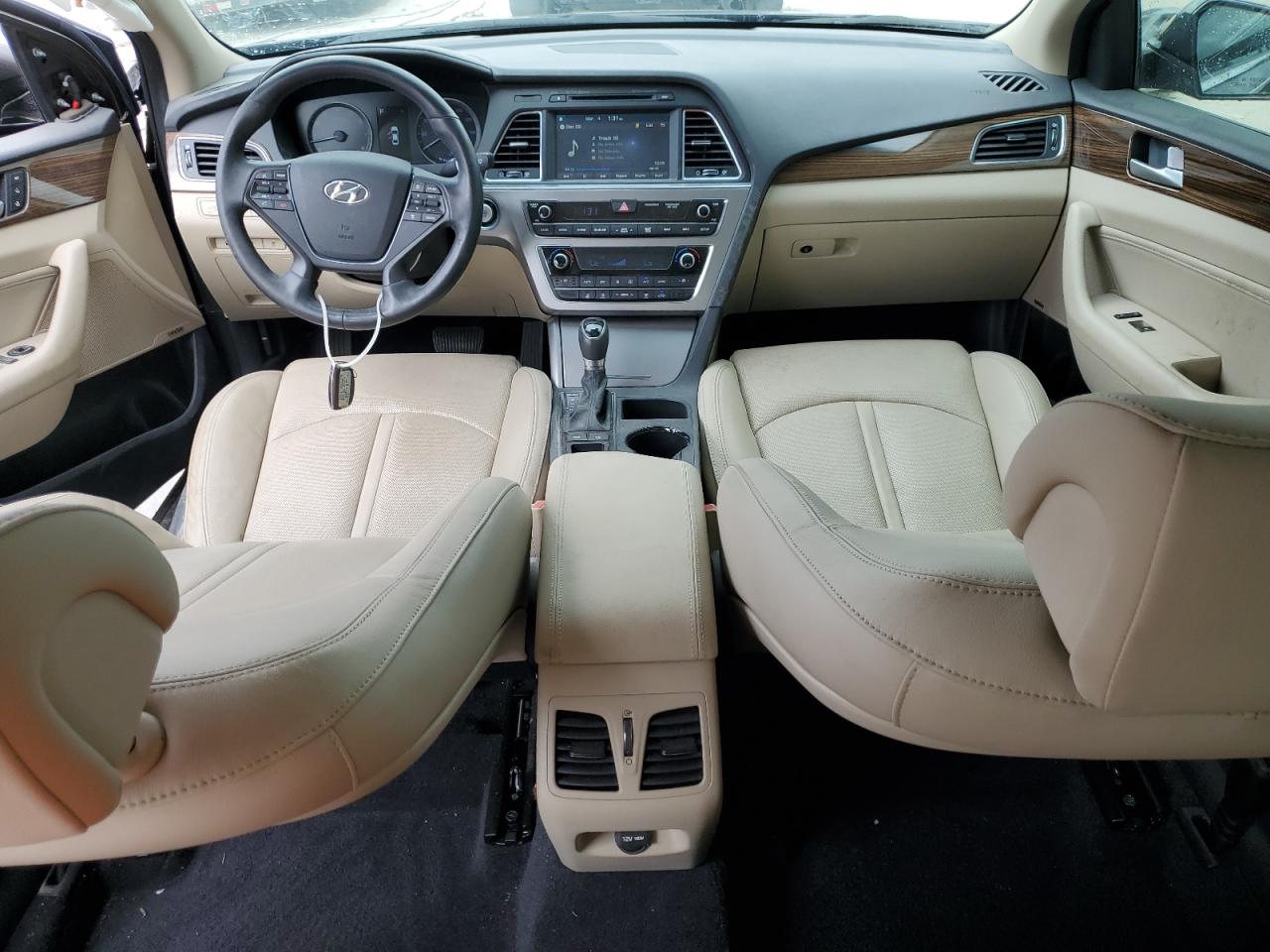 2016 Hyundai Sonata - Image 8