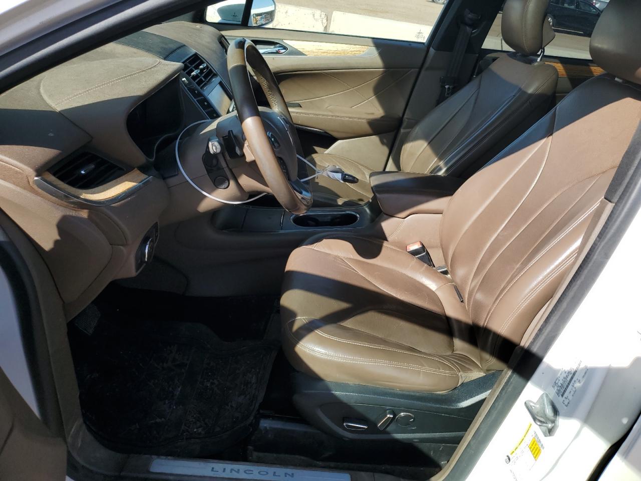 2015 Lincoln MKZ - Image 7