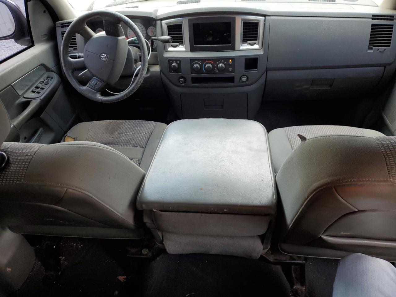 2007 Dodge RAM - Image 8