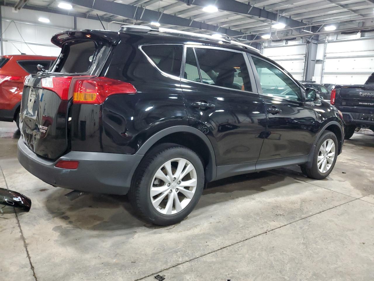 2014 Toyota RAV 4 - Image 3