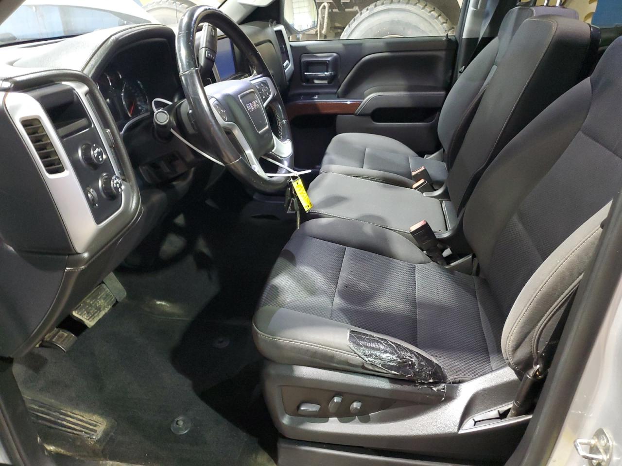 2018 GMC Sierra - Image 7