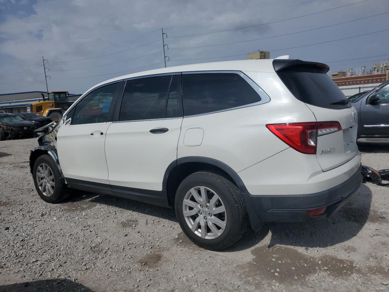 2020 Honda Pilot - Image 2